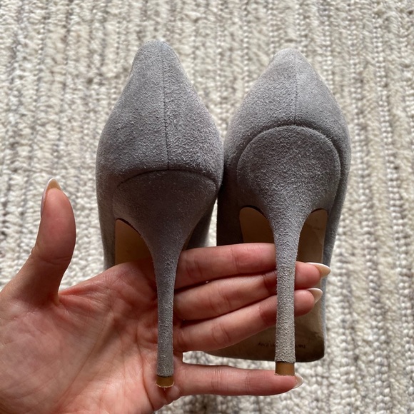 💕Manolo Blahnik BB Suede Pointed Heel - Picture 7 of 7